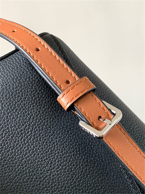 Loewe Goya Backpack in Soft Grained calfskin Black