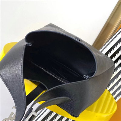 Y.S.L LE 5 A 7 Supple SMALL HOBO BAG In Black Leather