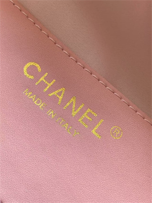Chanel 25 Small Handbag Grained Calfskin Gold Tone Metal Pink AS5293