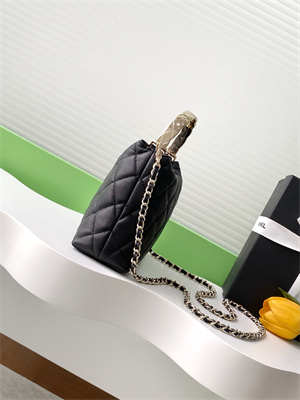 Chanel Coco Crush Top Handle Bag Grained Calfskin Gold Tone Metal Black AP4591