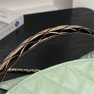 Chanel Coco Crush Top Handle Bag Grained Calfskin Gold Tone Metal Lt Green AP4591