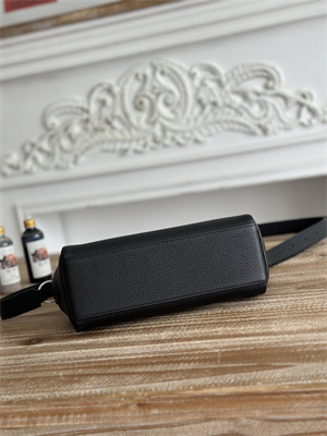 Kelly Messenger Bag Togo Leather Silver Tone Hardware In Black Color HS