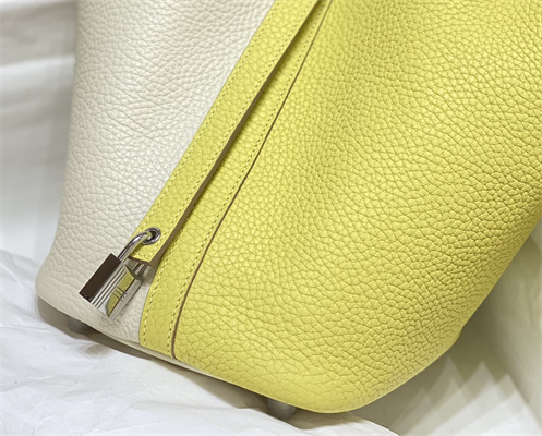 Picotin Lock Bag 18 Togo Leather Silver Tone Metal In Craie/Jaune Poussin HS