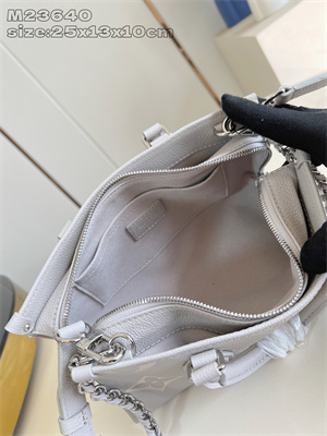 L.V  OnTheGo East West Monogram Empreinte Leather Brume/Quartz M14213