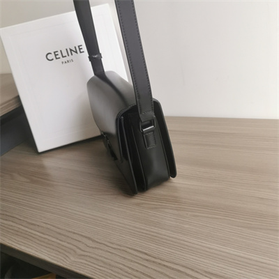 Celine Classique Triomphe Bag In Shiny Calfskin All Black Color