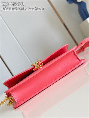 L.V Wallet On Chain LV Bloom Calfskin Leather Sweet Coral M14548