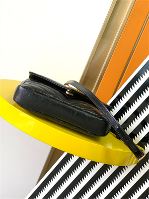 Y.S.L COLLEGE Mini Chain BAG IN Shiny Crackled Gold Tone Metal Black