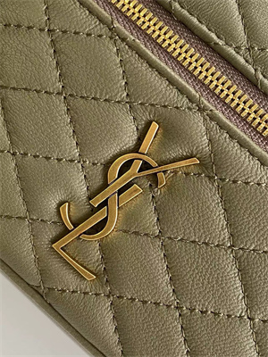 Y.S.L Vanity Case In Quilted Lambskin Green