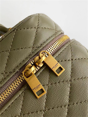 Y.S.L Vanity Case In Quilted Lambskin Green