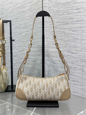 CD 30 Montaigne Wanderlust Mini Bag Dior Oblique Chambray with Raffia Effect and Smooth Calfskin Nature