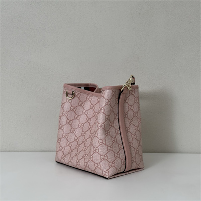 Gu.cci GG Emblem small bucket bag Monogram coated fabric Pink 815118