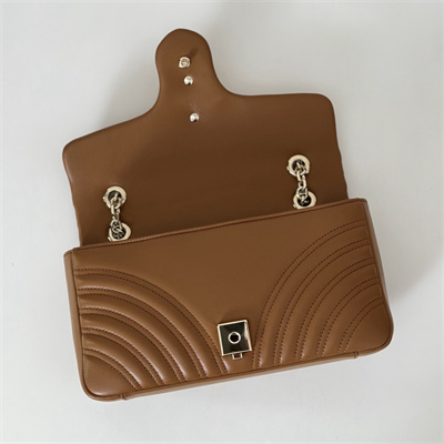 Gu.cci GG Marmont medium shoulder bag matelassé chevron lambskin leather Light gold-toned hardware Brown 837267