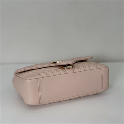Gu.cci GG Marmont medium shoulder bag matelassé chevron lambskin leather Light gold-toned hardware Pink beige 837267
