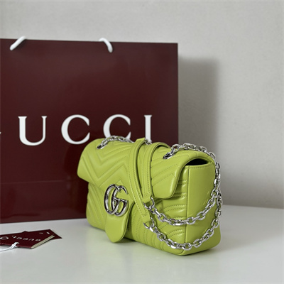 Gu.cci GG Marmont medium shoulder bag matelassé chevron lambskin leather Silver toned hardware Bright Green 837267