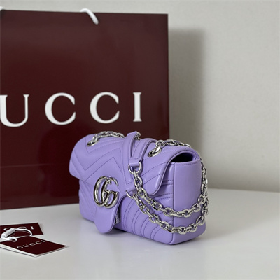 Gu.cci GG Marmont Small shoulder bag matelassé chevron lambskin leather Silver toned hardware Lilac 837280