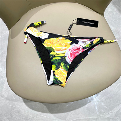 D&G Swimsuits 38384