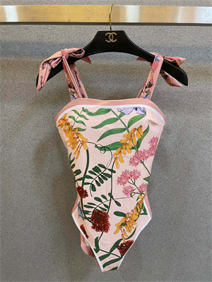 Gucci Swimsuits 38398