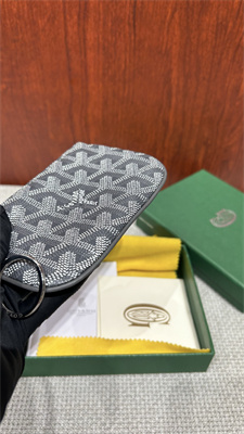 Goyard Key Pouch coin purse Goyardine Canvas & Chevroches Calfskin Grey