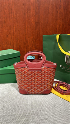 Goyard Beluga Mini Bag Goyardine Canvas & Chevroches Calfskin Red