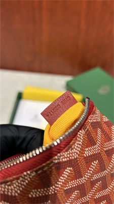 Goyard Key Pouch coin purse Goyardine Canvas & Chevroches Calfskin Red