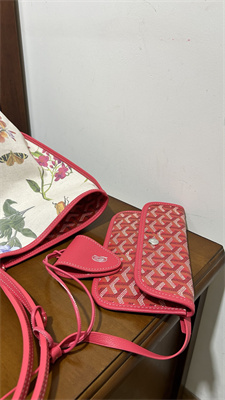 Goyard Saint Louis GM Bag In Goyardine Canvas & Chevroches Calfskin Fuchsia