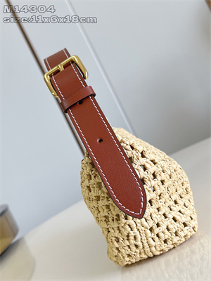 L.V  Hills Pochette Raffia & Brown Calfskin M14304