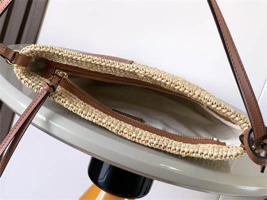 Loewe Slit pochette bag in raffia and calfskin Nature /Tan