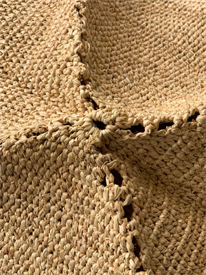 Loewe Medium Puzzle Fold tote in raffia Nature