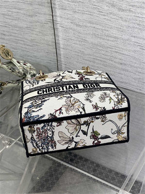 CD Medium Lady D-Lite Bag  Embroidery White