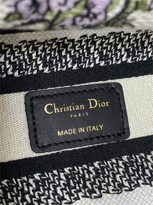 CD Medium Lady D-Lite Bag  Embroidery White Multicolors