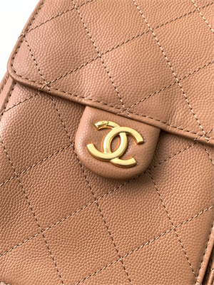 Chanel 25 Small Handbag Grained Calfskin Gold Tone Metal Brown AS5293
