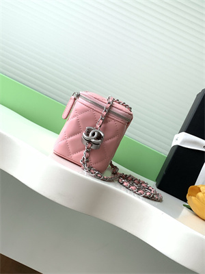 Chanel Vanity Case Lambskin & Silver-Tone Metal Pink AP3940