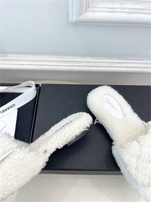 Chanel Slipper Women 38959