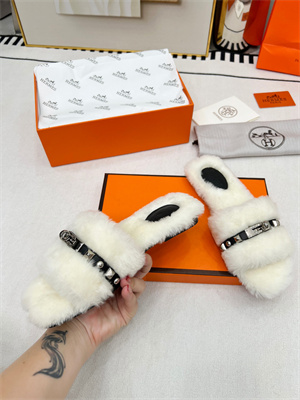 Her.mes Slipper Women 38960