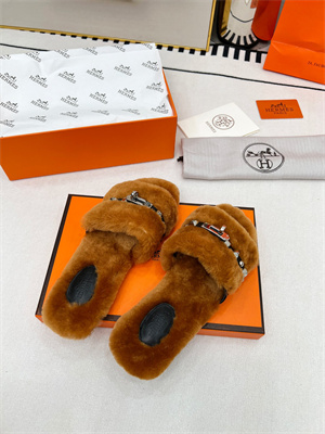 Her.mes Slipper Women 38961