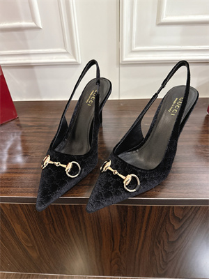 Gucci Velvet heeled Slingback Women 38963