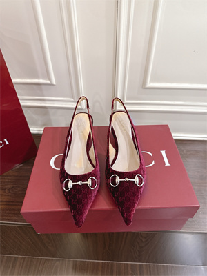Gucci Velvet heeled Slingback Women 38964