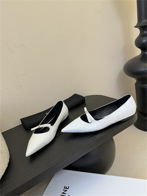 Celine Flat Pump 38968