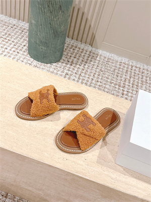 Celine Slipper 38972