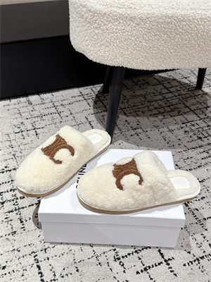 Celine Slipper 38975
