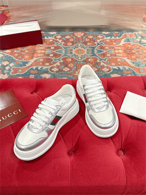 Gucci Sneakers Women/Men 38993