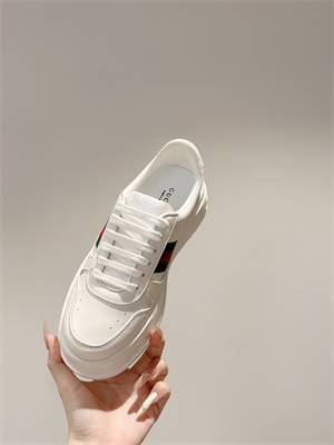 Gucci Sneakers Women/Men 38993