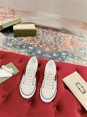 Gucci Sneakers Women/Men 38994