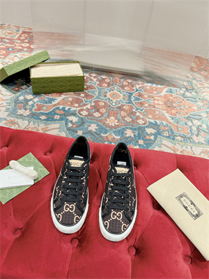 Gucci Sneakers Women/Men 38994