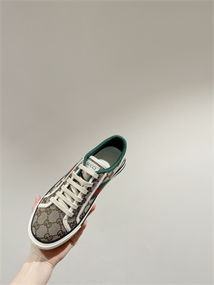 Gucci Sneakers Women/Men 38995