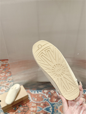 UGG  Mule Women 39001