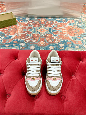 Gucci Sneakers Women/Men 39009