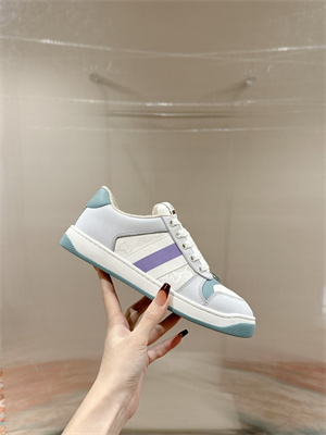 Gucci Sneakers Women 39010