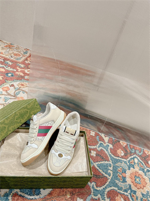 Gucci Sneakers Women/Men 39015