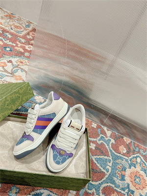 Gucci Sneakers Women/Men 39015